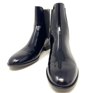 ❤️AGL NWT Black Chelsea Boots.